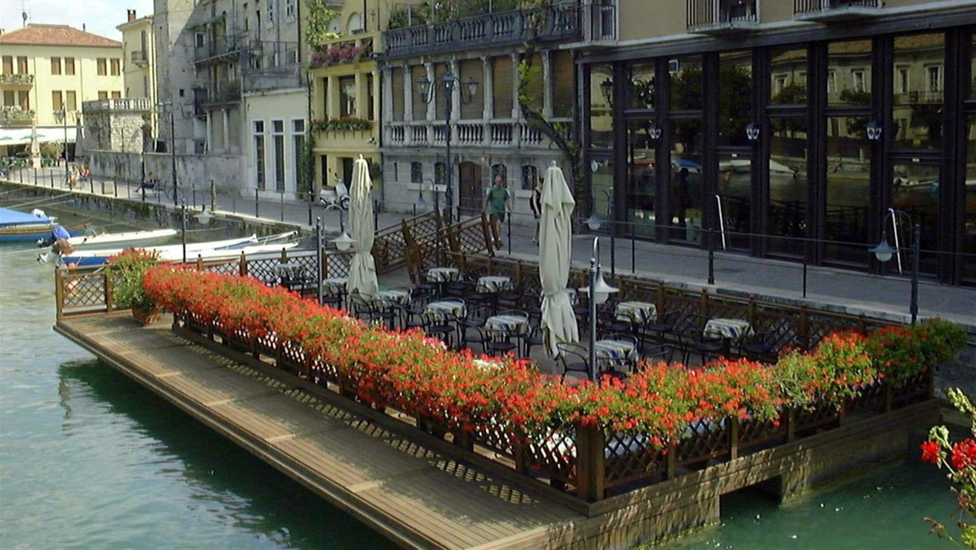 Appartamento Peschiera Peschiera del Garda Exterior foto